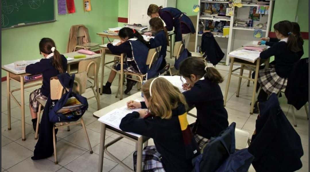 El Gobierno autorizó un nuevo aumento en los colegios privados de San Juan
