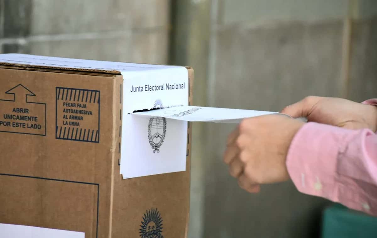 Mendoza adelanta las elecciones provinciales