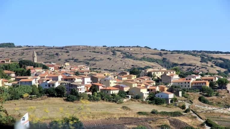 Una isla paradisíaca de Italia ofrece 15.000 euros para las personas que se muden a vivir