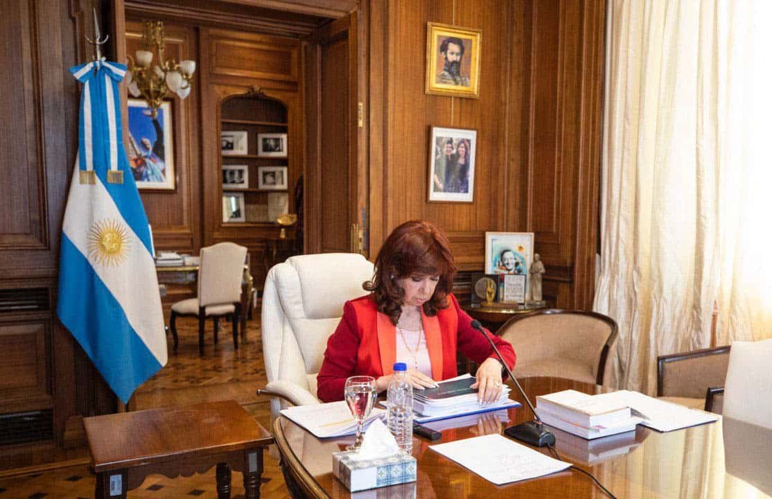 Cristina Kirchner vinculó las causas por corrupción con el atentado