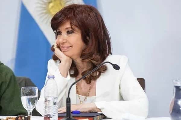 Causa vialidad nacional: Arrancó el alegato de la defensa de Cristina Fernández
