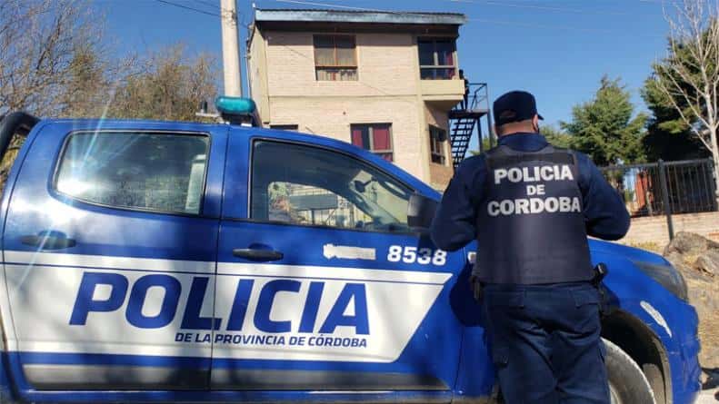 Córdoba: encontraron a una pareja muerta a balazos en una casa