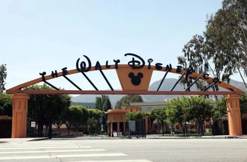Disney ofrece más de 10 ofertas de empleo para estudiantes argentinos