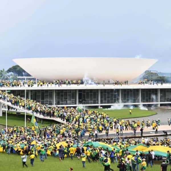Máxima tensión en Brasil: Bolsonaristas tomaron el Congreso