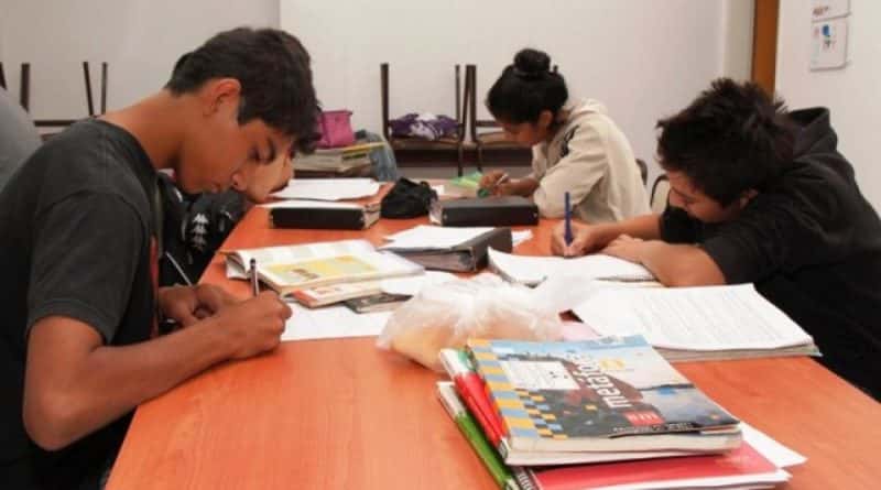 Rivadavia dictará clases de apoyo para alumnos que adeuden materias
