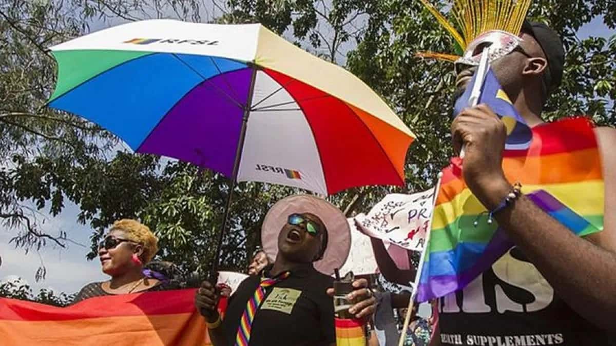 Uganda aprobó una ley que castiga con pena de muerte las relaciones homosexuales