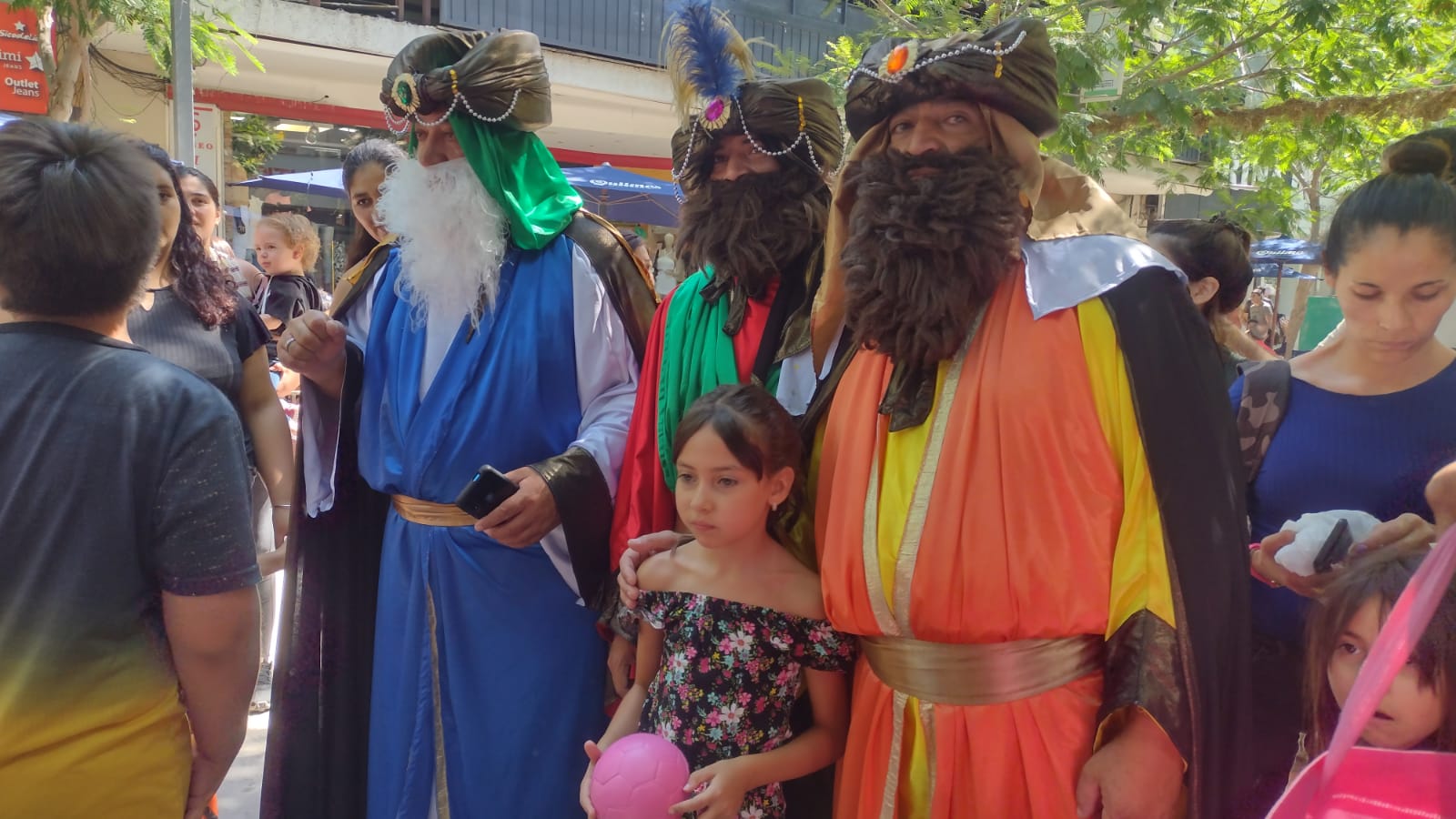 Reyes magos en la peatonal